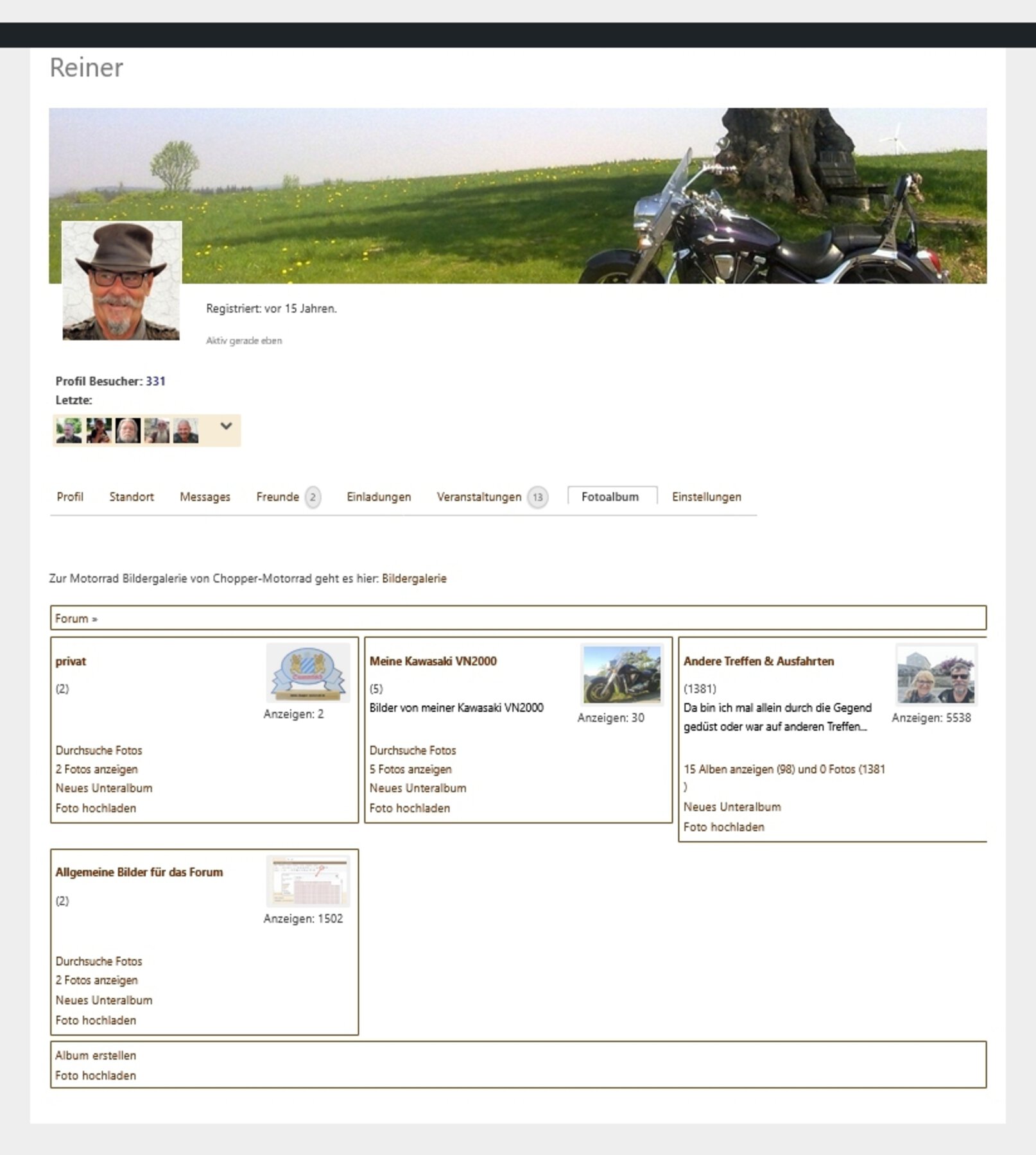 The users albums display 5051